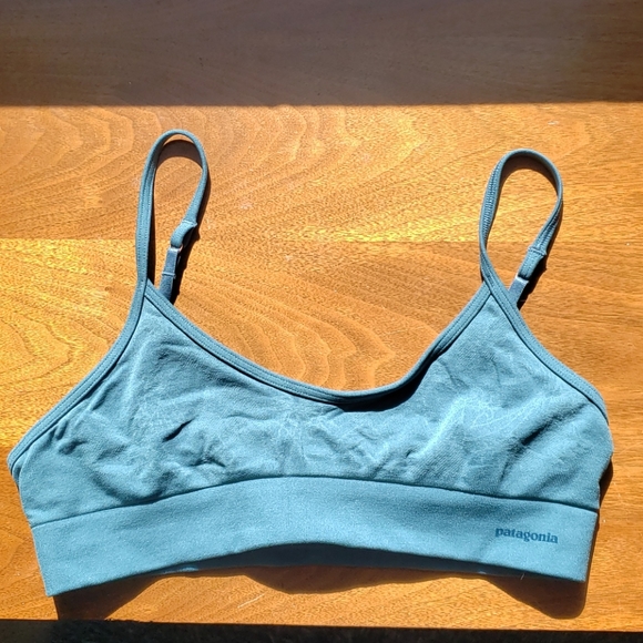 patagonia barely everyday bra